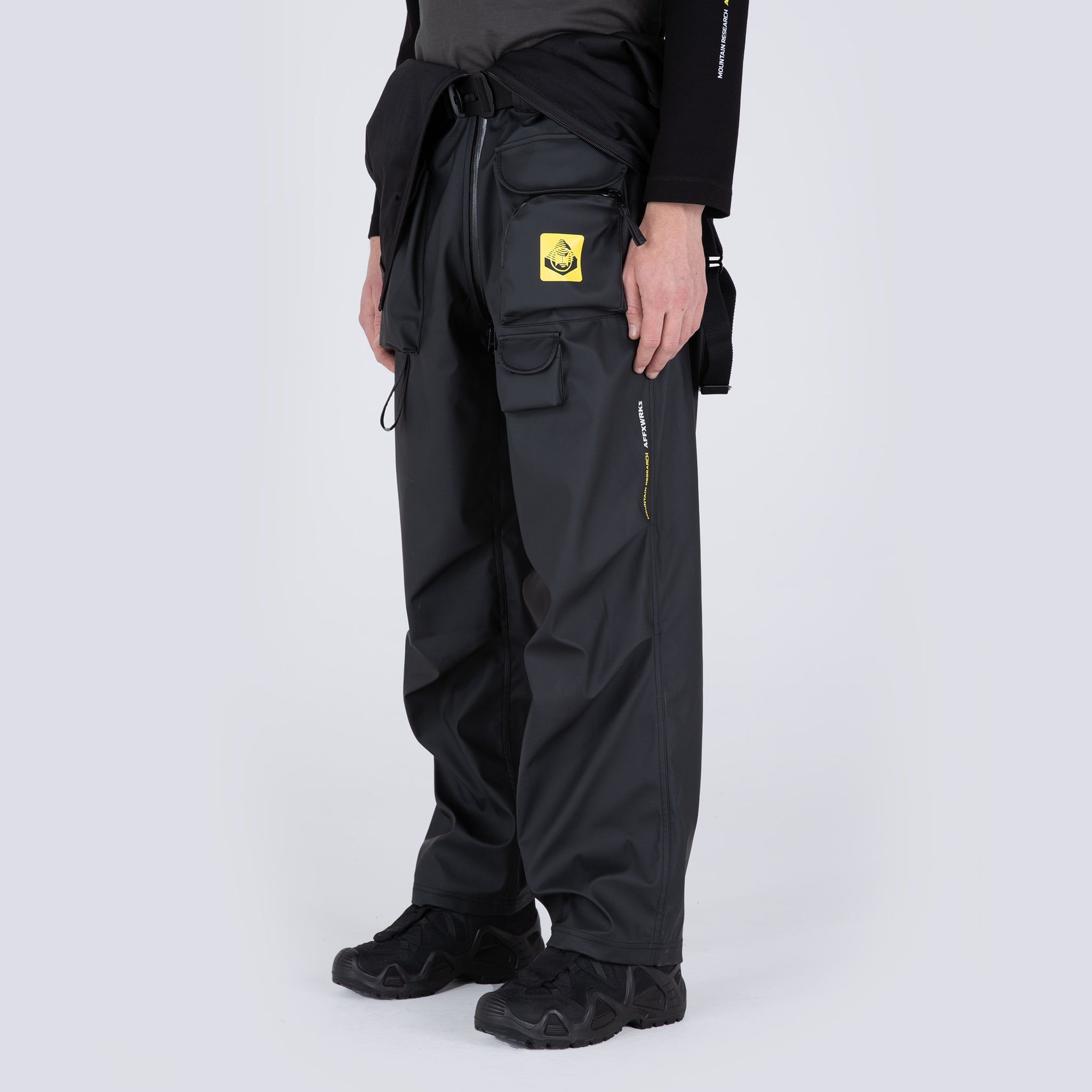 AFFXWRKS X MOUNTAIN RESEARCH AWMR OVERALL